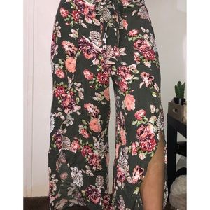 Palazzo pants. Belted slit wide leg pants